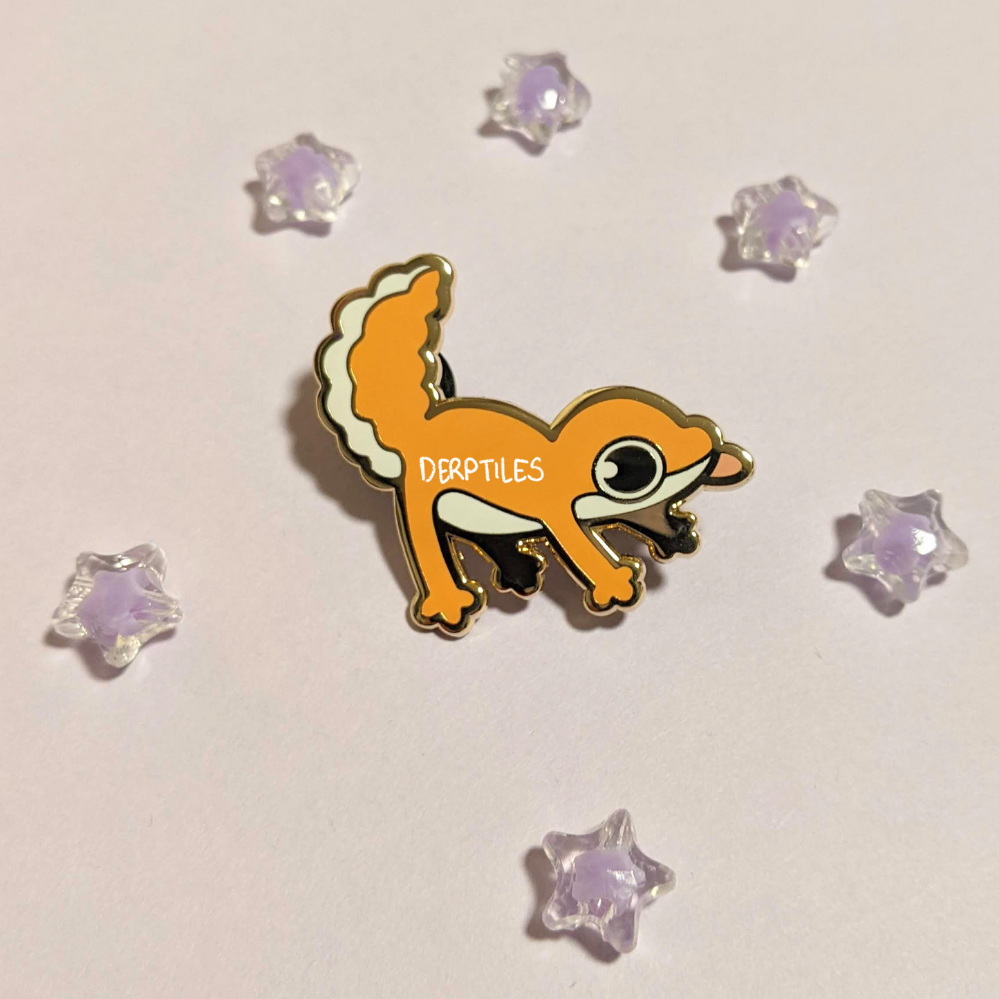 Lep Geck Enamel Pin