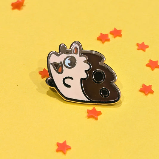 Hiki Hedgehog Mini Pin